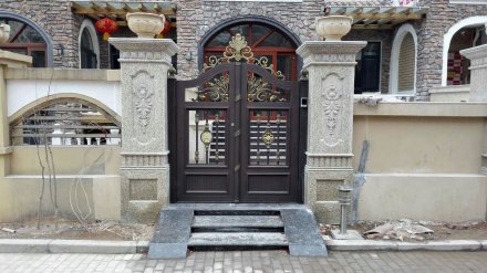 <b>濰坊鋁藝大門外觀美的體現(xiàn)？</b>